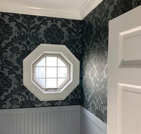 damask for small rooms