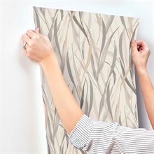 Willoughby Neutral Fronds Wallpaper