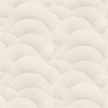 Morning Shell White & Silver Scallops Wallpaper
