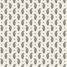 Poppy Seed Maia Paisley Wallpaper